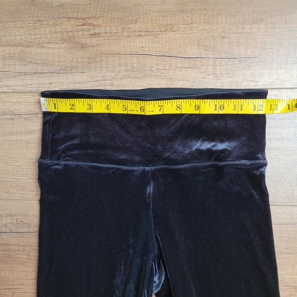 Athleta Chaturanga Velvet Leggings black high waisted women's 28" ankle crop S - Picture 10 of 15